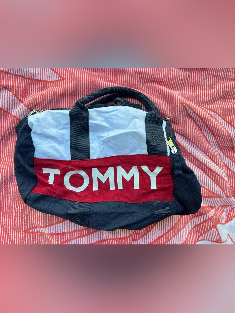 Tommy Hilfiger Small Duffel/Gym Bag